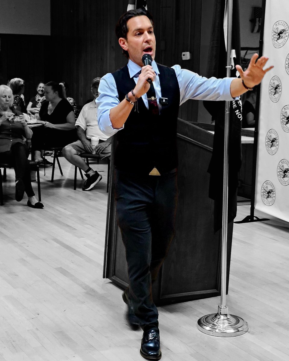Full house at the Whitestone Republican Club tonight as Brandon Straka fires up NYC! 🇺🇸 Standing strong against the radical left and inspiring us all to #WalkAway. Thank you <a href="/BrandonStraka/">Brandon Straka #WalkAway</a>