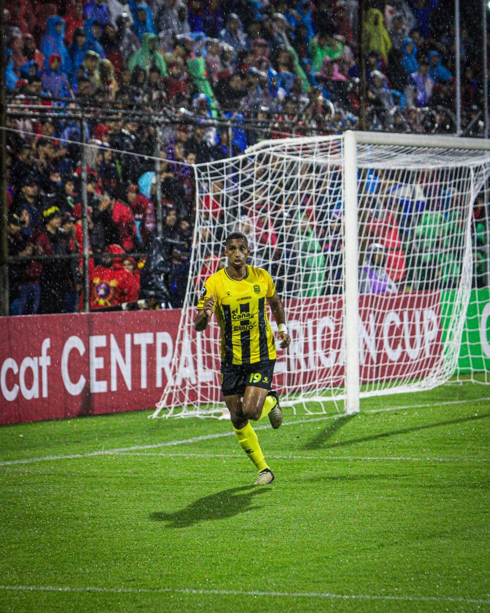 🗣️17’: Aparicioooo ⚽️1️⃣9️⃣