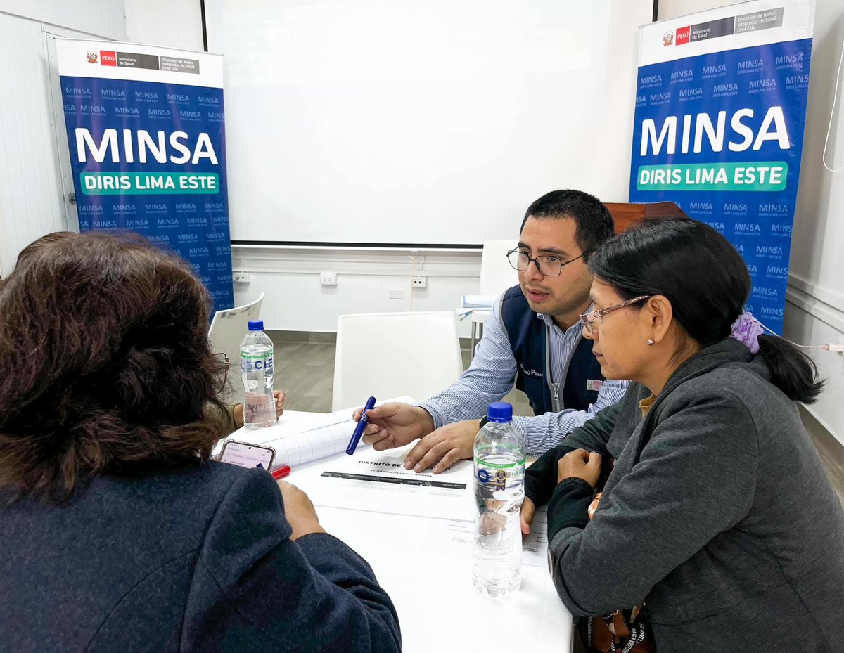 Diris Lima Este (@dirislimaeste) on Twitter photo Unimos fuerzas con <a href="/Ugel05_oficial/">UGEL 05 Oficial</a> y @ugel06 📚🤝 para implementar la agenda de intervenciones multisectoriales en salud. ¡Juntos gestionamos soluciones a los problemas sanitarios prioritarios! 🩺 #TrabajoEnEquipo #SomosDirisLimaEste Unimos fuerzas con <a href="/Ugel05_oficial/">UGEL 05 Oficial</a> y @ugel06 📚🤝 para implementar la agenda de intervenciones multisectoriales en salud. ¡Juntos gestionamos soluciones a los problemas sanitarios prioritarios! 🩺 #TrabajoEnEquipo #SomosDirisLimaEste