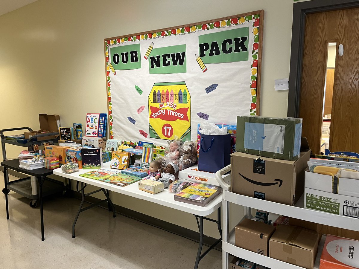 CindyGreenVA's tweet photo. You know you are with the right people when your home Democratic Committee rallies to provide local Head Start with supplies💙
#flip44
#ITSWHATWEDO https://t.co/hd5KkrjQh2