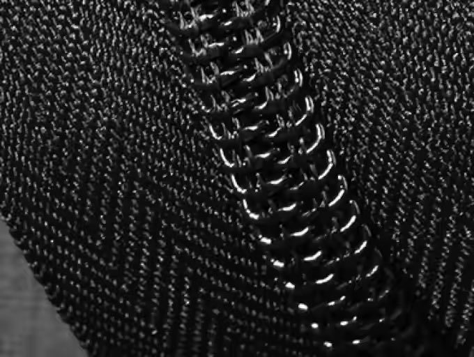 sbs_zipper's tweet image. SBS Abrasion-Resistant Zipper: Strong, Smooth, Long-Lasting!
👉 High-strength stitching &amp;amp; grooved teeth reduce wear and keep your bags reliable.
🧳 Perfect for luggage &amp;amp; everyday bags.
#SBSZipper #SmoothPerformance #BagDesign