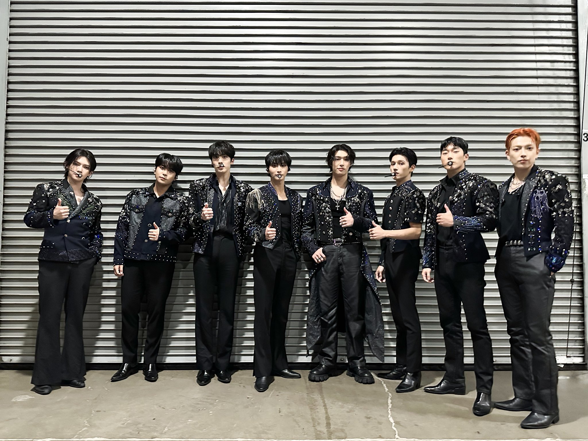 N 21045 ATEEZ シーグリ　2020 N 21045 ATEEZ シーグリ 2020 ATEEZの初のSEASON'S GREETINGSが