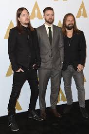 aaakther010's tweet image. Shellback is a Swedish record producer and songwriter. He was listed as the No. 1 producer of 2012 on Billboard magazine's
get more news:kity.pro/R9KHY
#usa #shellback #Entertainment