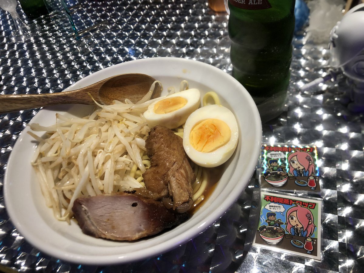 かっちゃんラーメン2日目。
オープンから満席です🈵
<a href="/fjun_drop/">不純喫茶ドロップ</a>