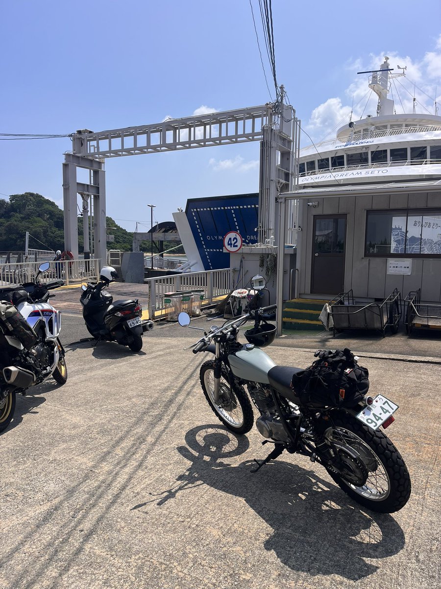 a2t1s5u's tweet photo. 夏の小豆島へ
8/15は花火大会 https://t.co/nYHNJbzvig