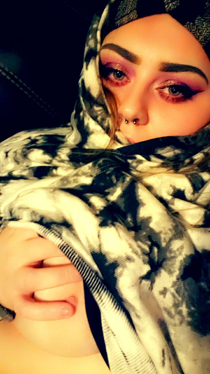 Put me out like a cigarette 🎧🎶 #bbw #plussized #nsfw #sneakpeak