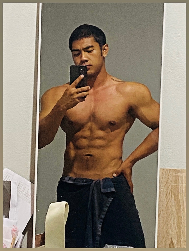 Super Mos tweet media