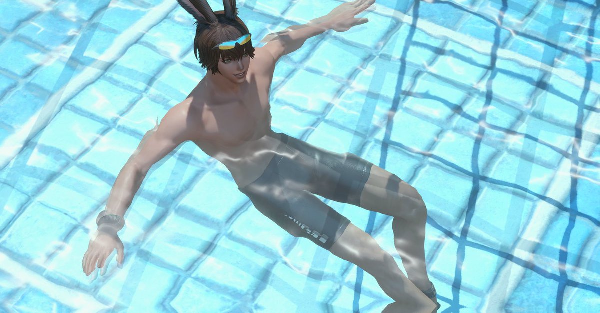 저는 생각보다 래쉬가드 상의보다는,
드디어 끈이나 장식 없고, 구멍 없고, 속바지 잠방이 아니고, 비치웨어st 바지가 아닌 찐 기본 '수영복'이 남캐에게 생겼다는게 의외로~? 입혀보니 반갑고 신나네요