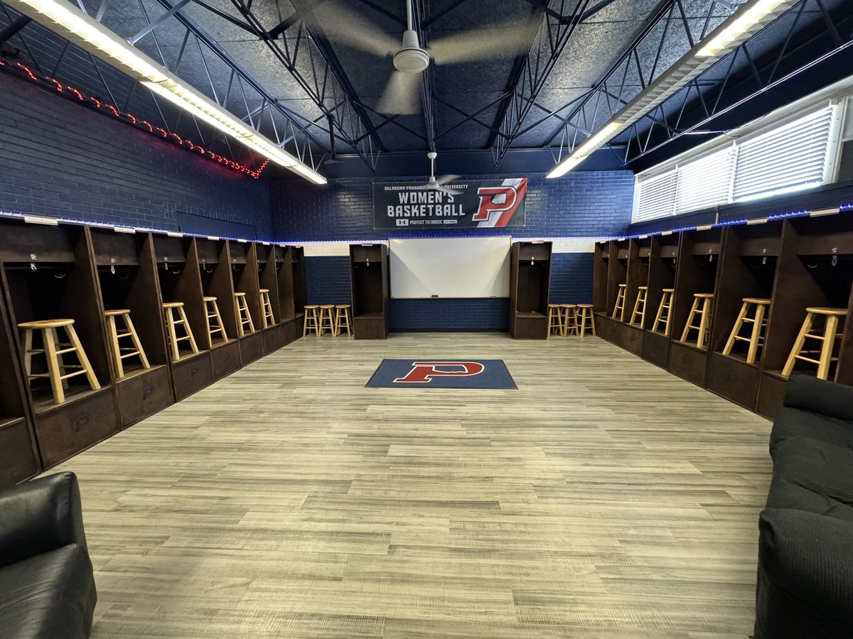 all glory to God, after a great conversation with <a href="/MariaWiltzius/">Maria Belt</a> i am blessed to receive my first official offer. Thank you Coach Maria and the <a href="/OPSUWBB/">OPSU WOMEN'S BASKETBALL</a> staff for believing in me! 💙❤️

<a href="/wtbbAAU/">West Texas Blazers Basketball</a> 
<a href="/paristhetrainer/">Paris Wall B.S, CSCS</a> 
<a href="/CoachBigWeave/">Eric Weaver</a> 
<a href="/adubb0469/">Anthony White</a>