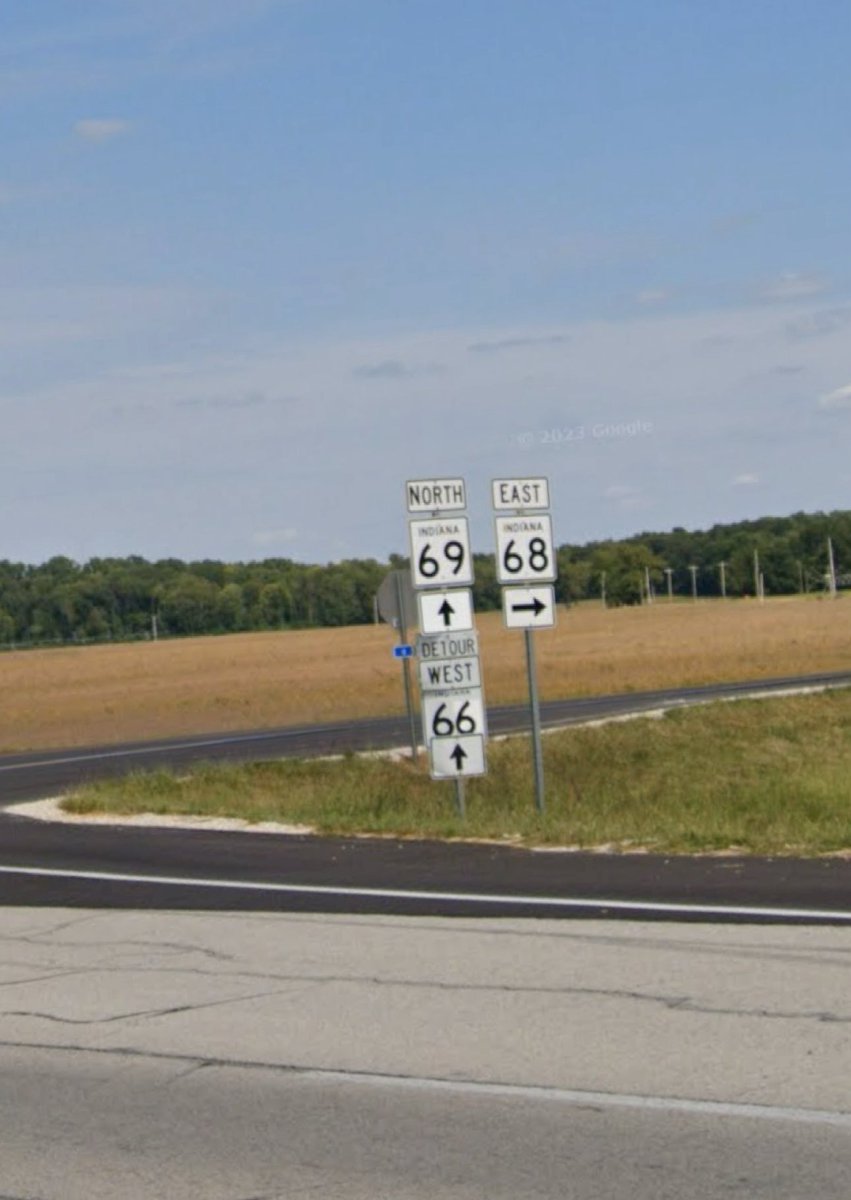 ColtonMartin24's tweet photo. Kinda crazy on timing but as the lottery ball came on today I was going past this sign and guessed 67. Nailed it. 

What’re the odds of me passing this sign, actually deciding to choose 67, and it being 67? Wild. Gotten it yet? @PardonMyMeme @PardonMyTake @BarstoolBigCat https://t.co/Qme33trS1i