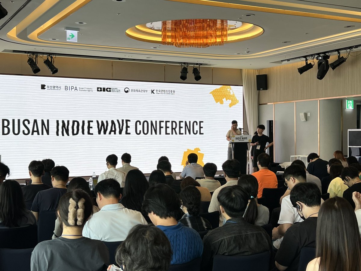 DouglasVautour's tweet photo. I’m in Busan for #BICFest! It’s starting with the Busan Indie Wave Conference, with talks on games and development. The beach is close, but I can wait until this evening. :)  #gamedev #indiedev https://t.co/55ervKfft3