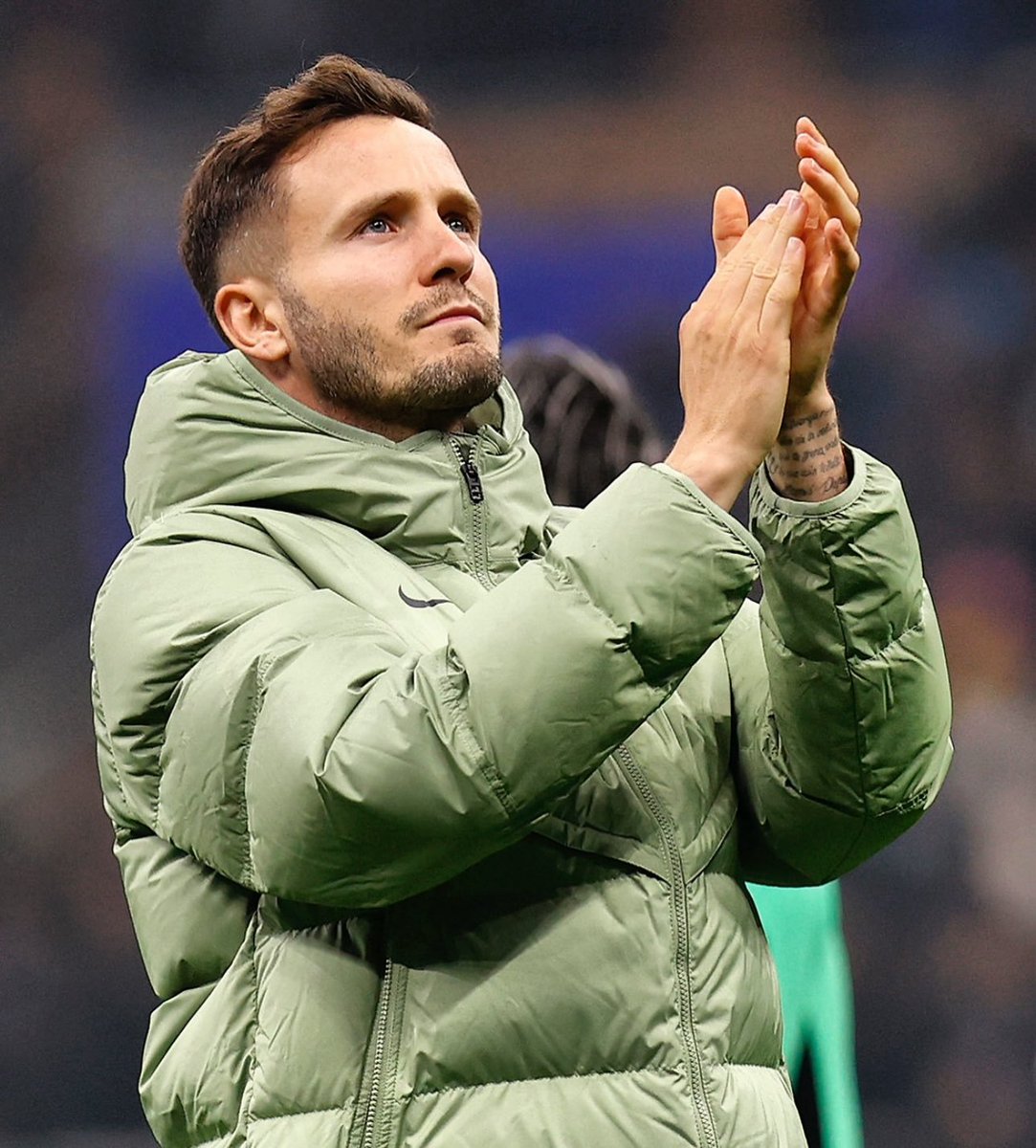 DGcorreiaPeres's tweet photo. - 🚨 O Saúl Ñíguez ao longo da sua carreira, jogou de volante no Atlético de Madrid e no Sevilla.

jogador extremamente tático e versátil e que consegue atuar em diversas partes do campo.

é inacreditável o nosso técnico escolher Allan e Evertton Araújo no lugar do Saúl Ñíguez. https://t.co/xNIJseGZVX