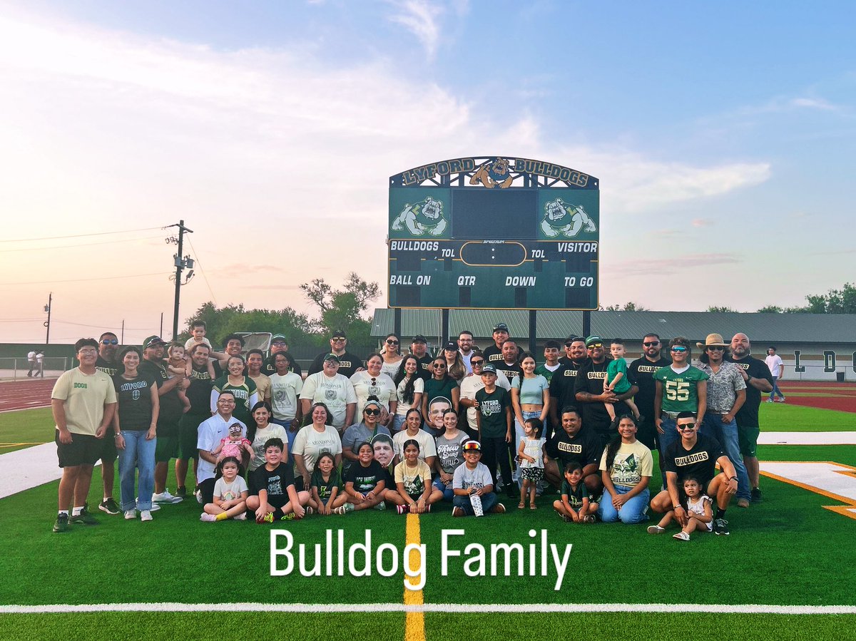 Meet the Bulldogs 2025!

#dogfight