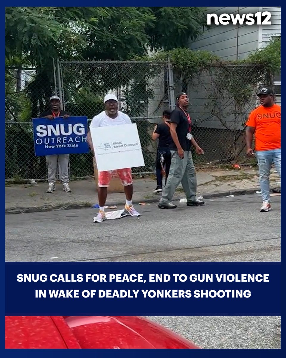 News12HV's tweet image. FATAL SHOOTING RESPONSE: SNUG officials hosted a community response event on Wednesday after a fatal shooting in Yonkers.

#News12 #Yonkers #SNUG #Crime #Community #Police #Westchester #HudsonValley

🔗 bit.ly/46VufkX 👈🏼