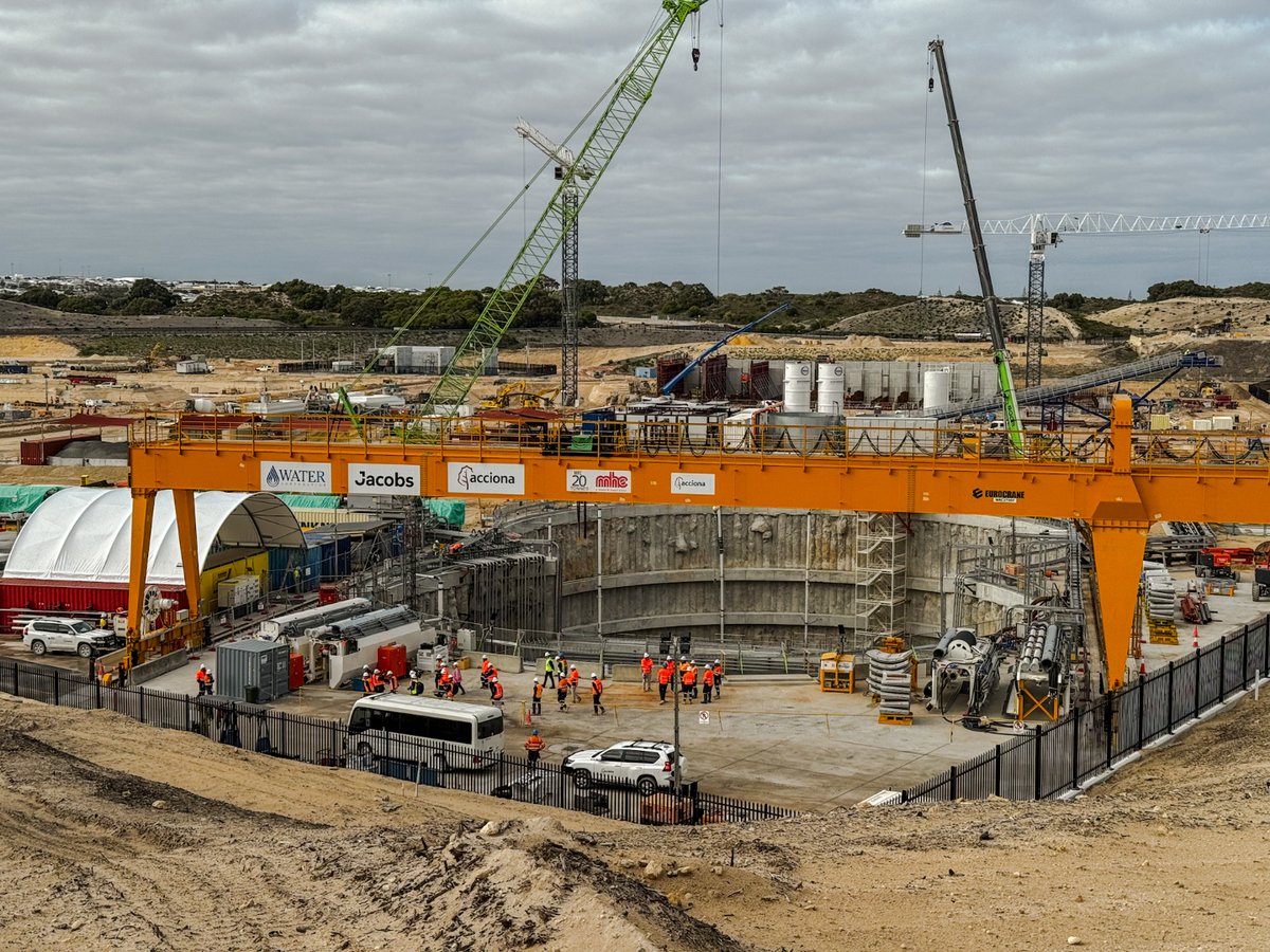 Tunnelling Begins at Alkimos!
Marine tunnelling is officially underway at the Alkimos Seawater Desalination Plant in Western Australia, with ACCIONA leading the delivery of this critical infrastructure.
This $2.8 billion project will provide a sustainable supply of clean drinking
