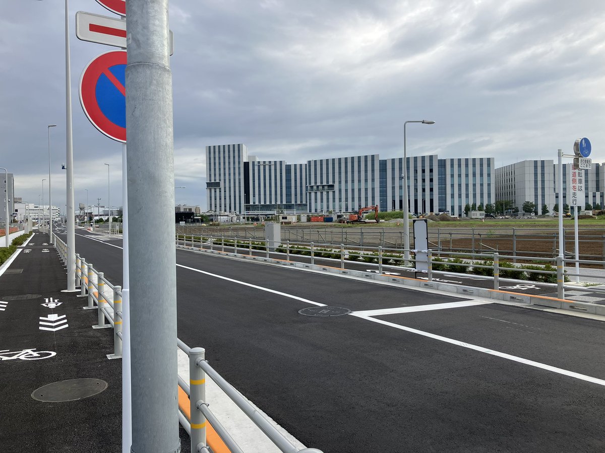 おお！？
いつの間にか開通してるからこっちルートのが駅に近いかもしれない