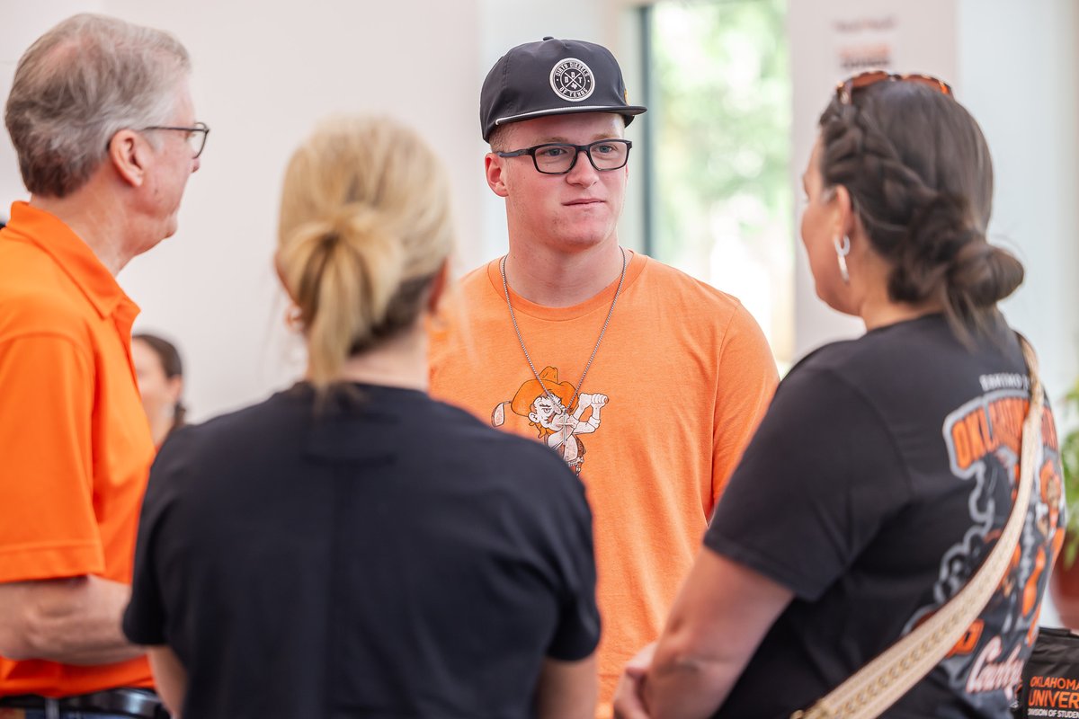 Dr. Jim Hess (@okstatepres) on Twitter photo Campus is buzzing with activity! I stopped by check-in today during move-in. Itβs always great getting to meet students and families.
To everyone moving to Stillwater for the first time: Welcome to the #CowboyFamily! Campus is buzzing with activity! I stopped by check-in today during move-in. Itβs always great getting to meet students and families.
To everyone moving to Stillwater for the first time: Welcome to the #CowboyFamily!