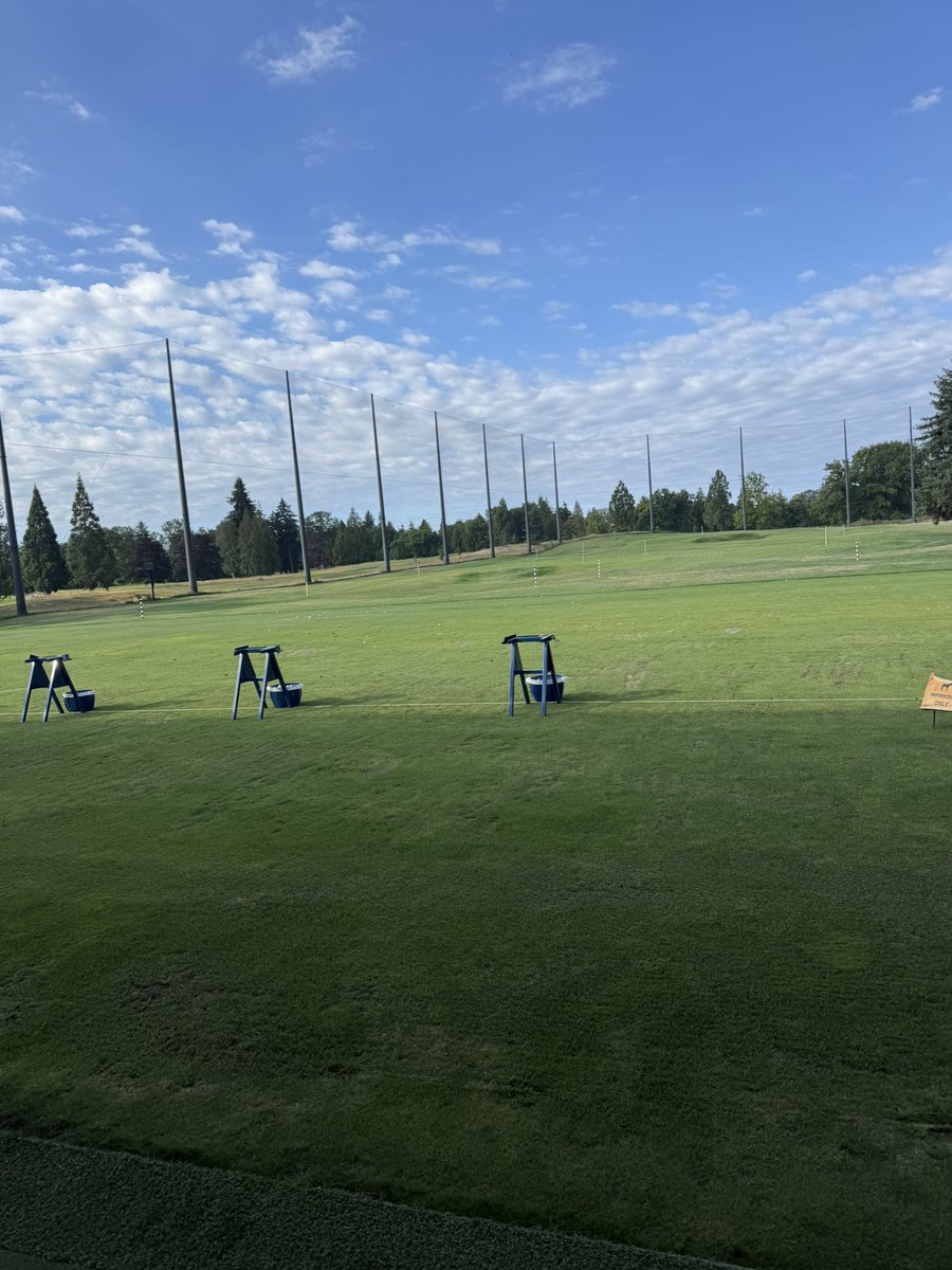 Dave Latshaw (@dlatshawturf) on Twitter photo Great morning spent at Point Grey in Vancouver. Super impressed with the course conditioning. Looking forward to future trips <a href="/tylerpatroch/">tylerpatrochCGCS</a> Great morning spent at Point Grey in Vancouver. Super impressed with the course conditioning. Looking forward to future trips <a href="/tylerpatroch/">tylerpatrochCGCS</a>
