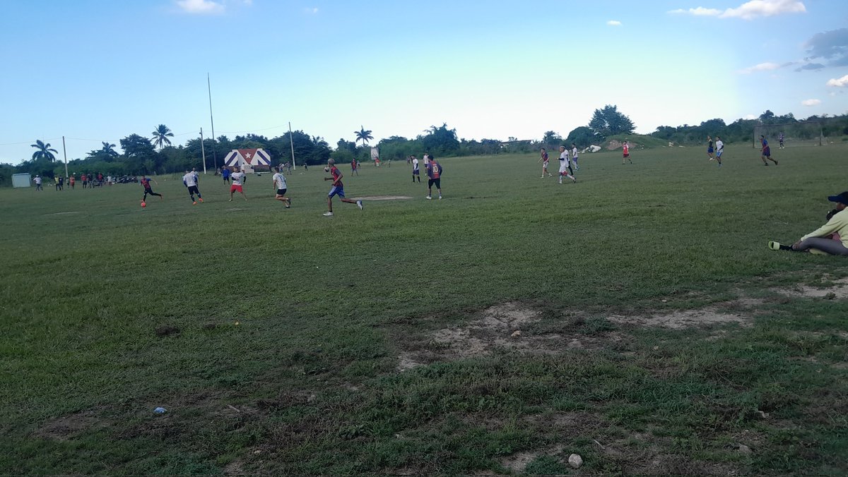Pavel Blanco Martin. (@blanco_pav81551) on Twitter photo Continua la copa de futbol en el camagueyano municipio Céspedes, un espacio mas en el verank siempre joven en esta agramontino territorio. #CéspedesUnidosyVictoriosos #PorCamagüeyTodo <a href="/DiazCanelB/">Miguel Díaz-Canel Bermúdez</a> <a href="/DrRobertoMOjeda/">Dr. Roberto Morales Ojeda</a> <a href="/WalterNoris/">Walter Simon Noris</a> Continua la copa de futbol en el camagueyano municipio Céspedes, un espacio mas en el verank siempre joven en esta agramontino territorio. #CéspedesUnidosyVictoriosos #PorCamagüeyTodo <a href="/DiazCanelB/">Miguel Díaz-Canel Bermúdez</a> <a href="/DrRobertoMOjeda/">Dr. Roberto Morales Ojeda</a> <a href="/WalterNoris/">Walter Simon Noris</a>