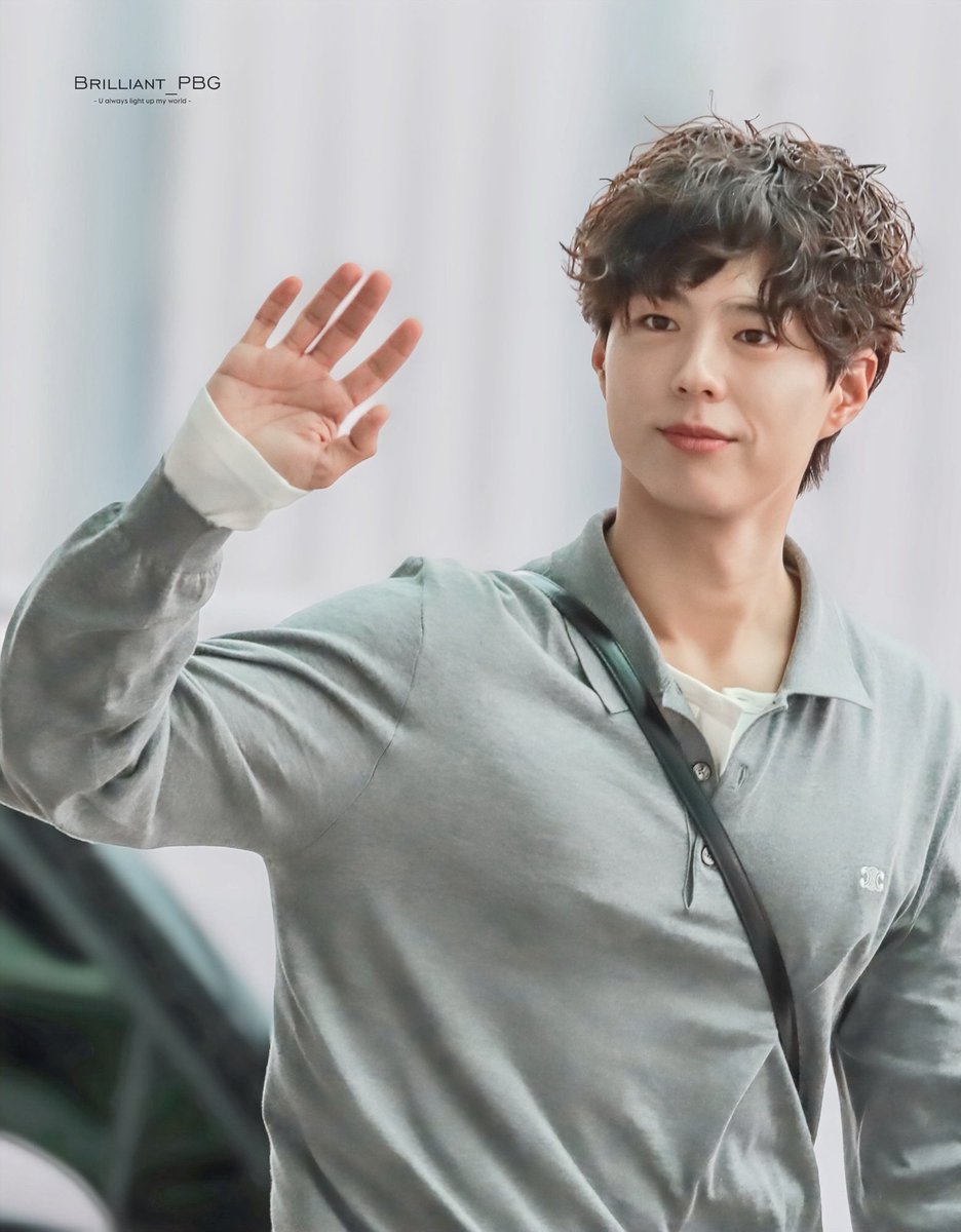 zagummy1's tweet photo. Gummoning @BOGUMMY 
Have a fun day in Singapore 🩵

#BEWITHYOUinSG #ParkBoGum https://t.co/oIEE1Z0xET