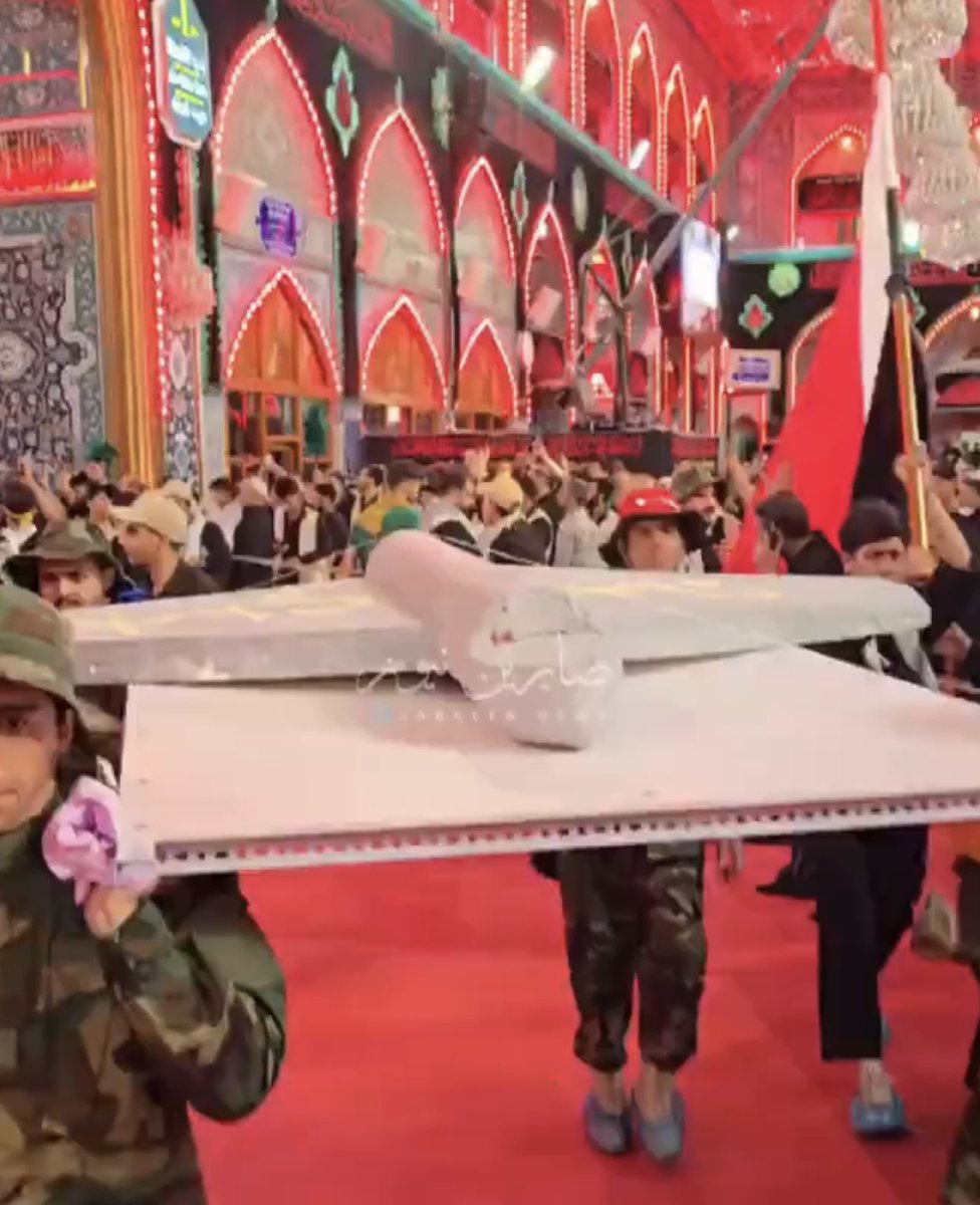 طائرة جبسمبورد يعني (بورگ)
وبوري ماء مصبوغ 
بس بيهن بركة وداعت بتعه تنگلب سيخوي وفرط صوتي بلبركة والدعاء