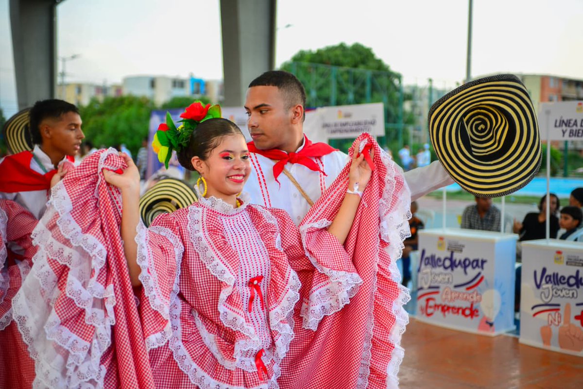 AlcaldiaVpar's tweet photo. Con deporte y cultura, Alcaldía de Valledupar cierra brechas de desigualdad en la comuna 3

Todos los detalles aquí:⬇️
https://t.co/0bRg6vtzEW https://t.co/hy5AX7meeN
