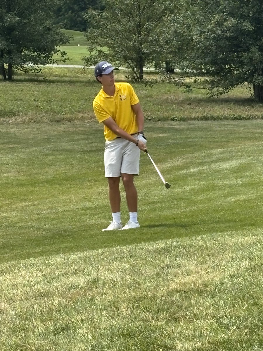 coachtruex's tweet photo. Gales shoot a 336 at the second round of OCCs at Darby Creek which was good for 3rd. @GabeBetts holed out from 170 today for a 2 on the final hole to shoot a 76. @JacobDanMiller and @BrysonBroham both shoot 85s. @BenisRichardson shot 90 and @JClusey 91. #GalesGolf #TheLastDrive https://t.co/vSrDrMj72W