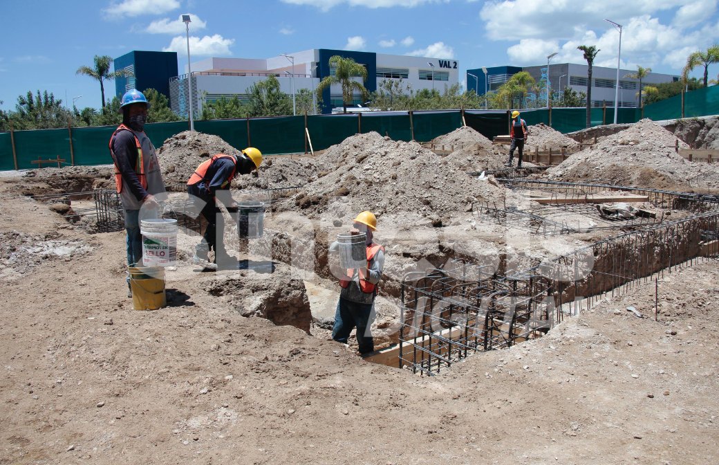 sintesisweb's tweet photo. 🚧Trabajos de la construcción de la segunda etapa de CU2 de la BUAP.

📸@FotoSintesisOB https://t.co/VhhnWFzq2x