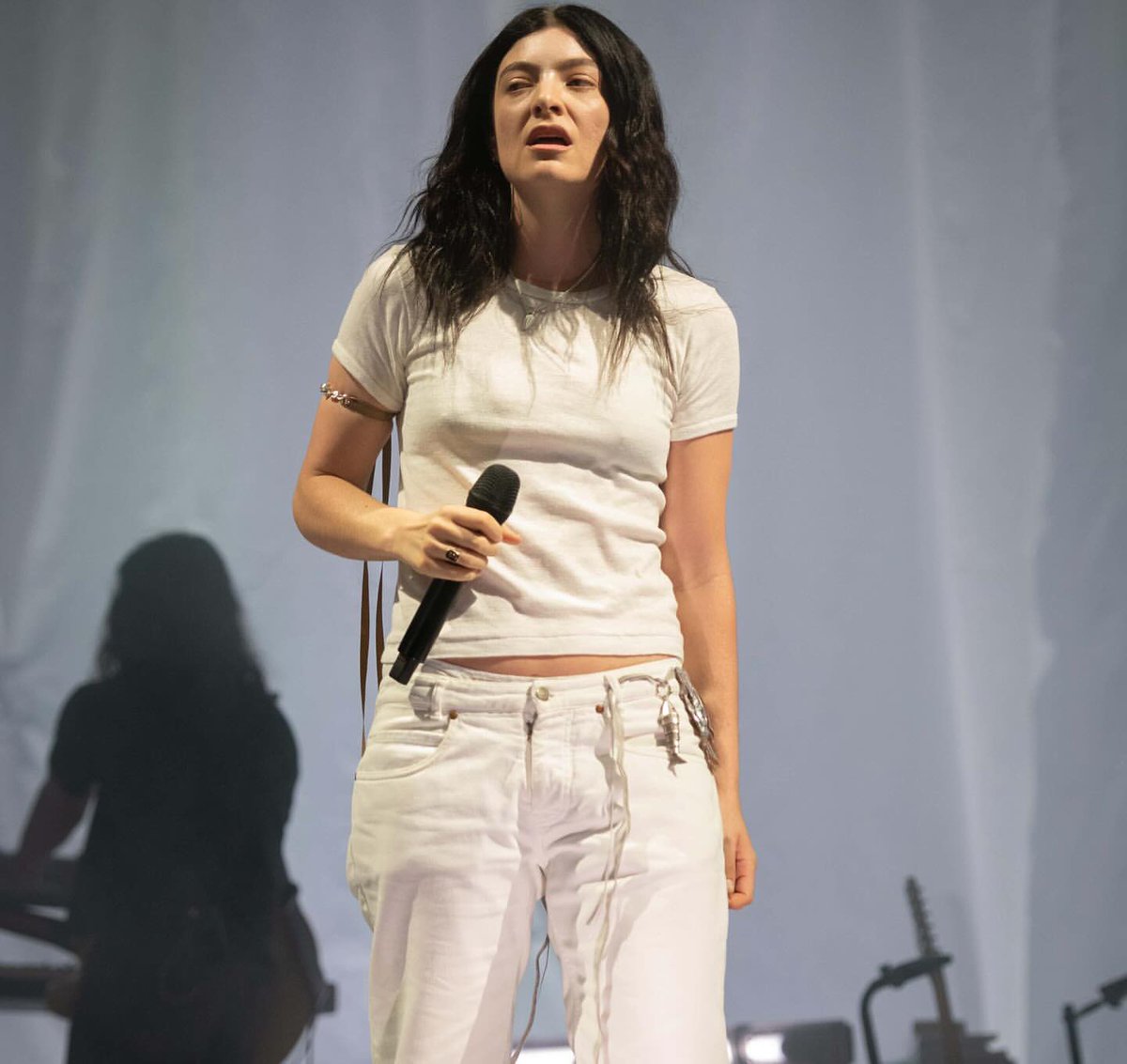 LordeBrasil's tweet photo. De acordo com o @edureis_sp do Portal Léo Dias, Lorde será HEADLINER do Lollapalooza Brasil 2026! https://t.co/U8f2kRwOeh
