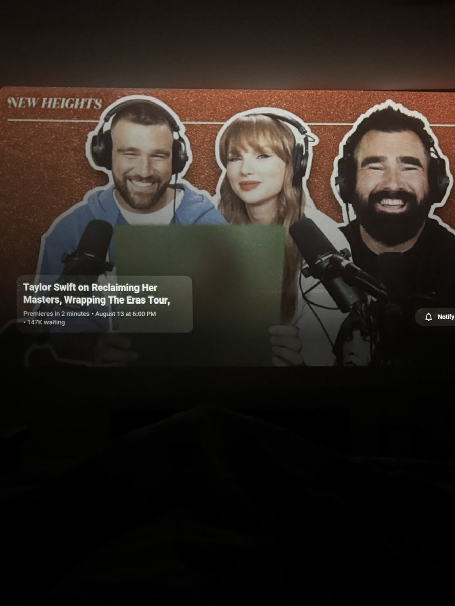 OH I AM READYYYYYYY <a href="/taylorswift13/">Taylor Swift</a> <a href="/newheightshow/">New Heights</a> #TaylorSwift #TSTheLifeOfAShowgirl