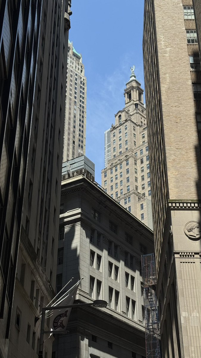 naser7j's tweet photo. NYC LOWER MANHATTAN https://t.co/c1ZfKPp7v7