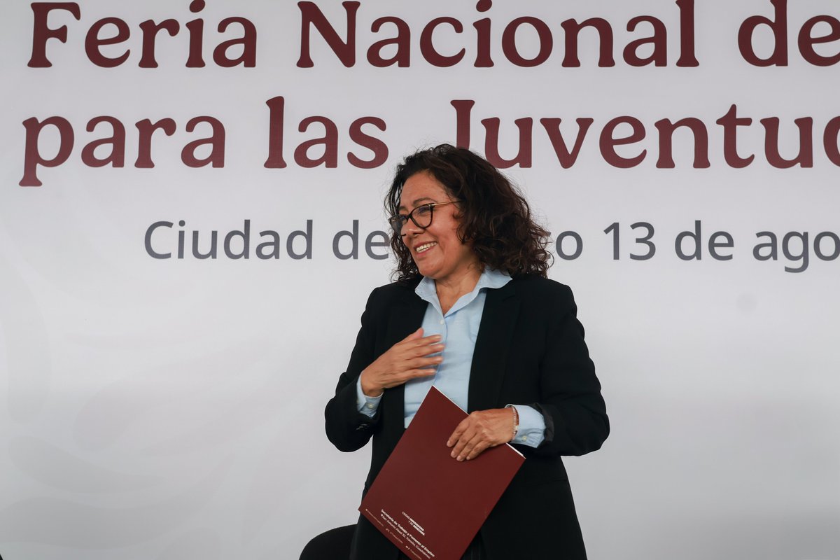 👥 ¡Este miércoles 13 de agosto se realizó la #FeriaNacionalDeEmpleo para las #Juventudes en la Plaza Garibaldi de la Alcaldía Cuauhtémoc de la #CDMX! 🙌