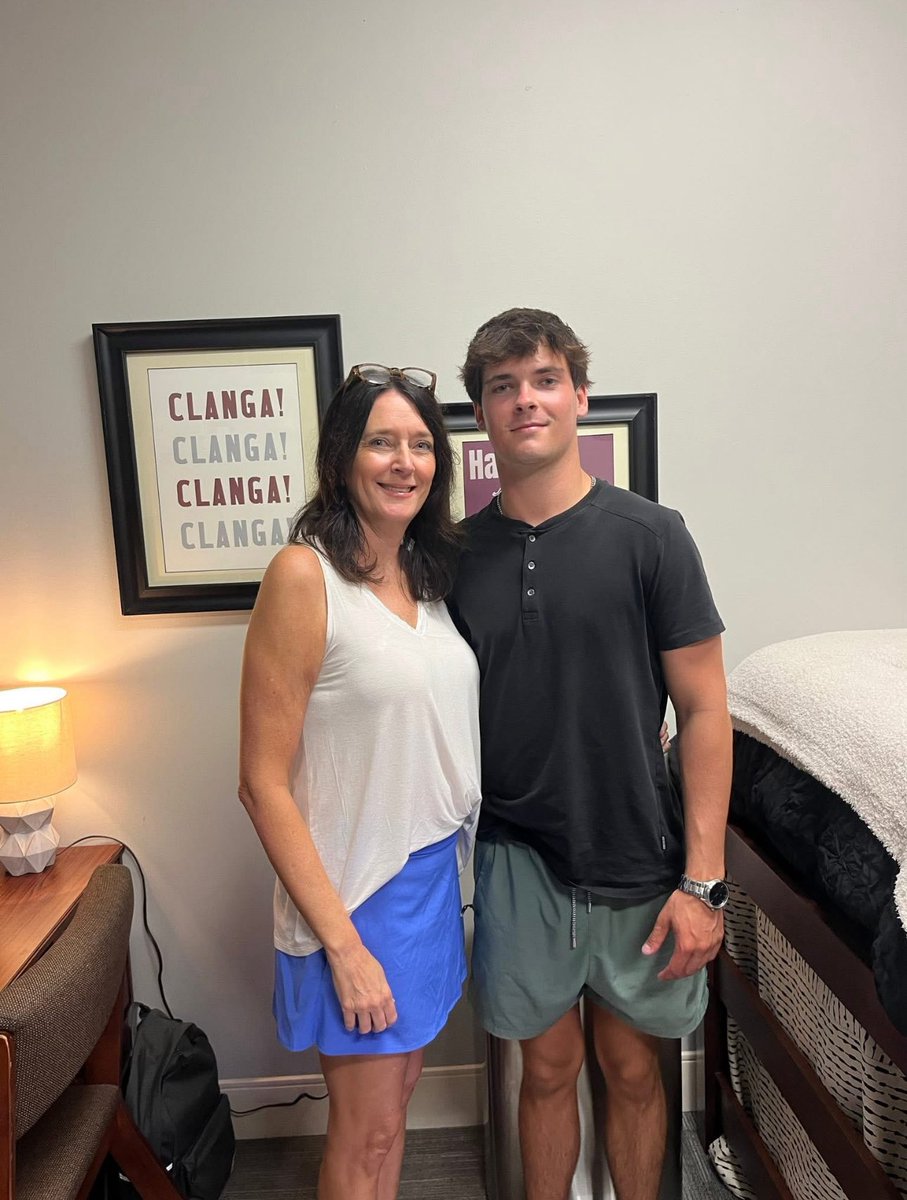 _KileyKirk's tweet photo. Ky’s all moved in at Mississippi State, and Melanie and I are officially empty nesters. https://t.co/RsuFwbOaCL