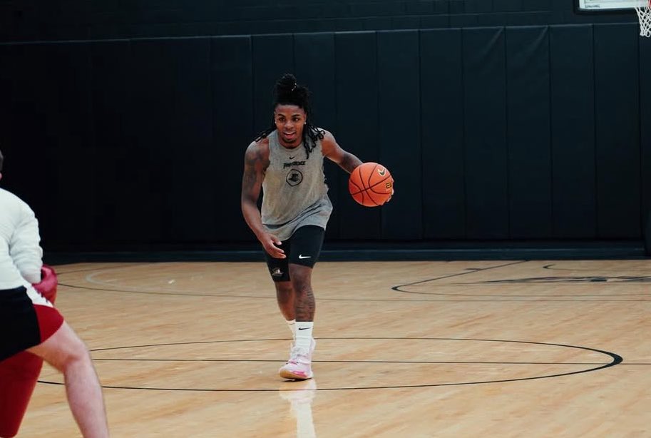 FriarFlashbacks's tweet image. Kevin Stacom on Providence Jason Edwards:

I turned to my friend Ernie D, and said, “Well, not hard to see his mentality.”

Ernie replied, “he’s going to attack! He’s very quick off the bounce, and is not afraid of contact”

#PCBC #PCBB #Friars
(golocalprov)