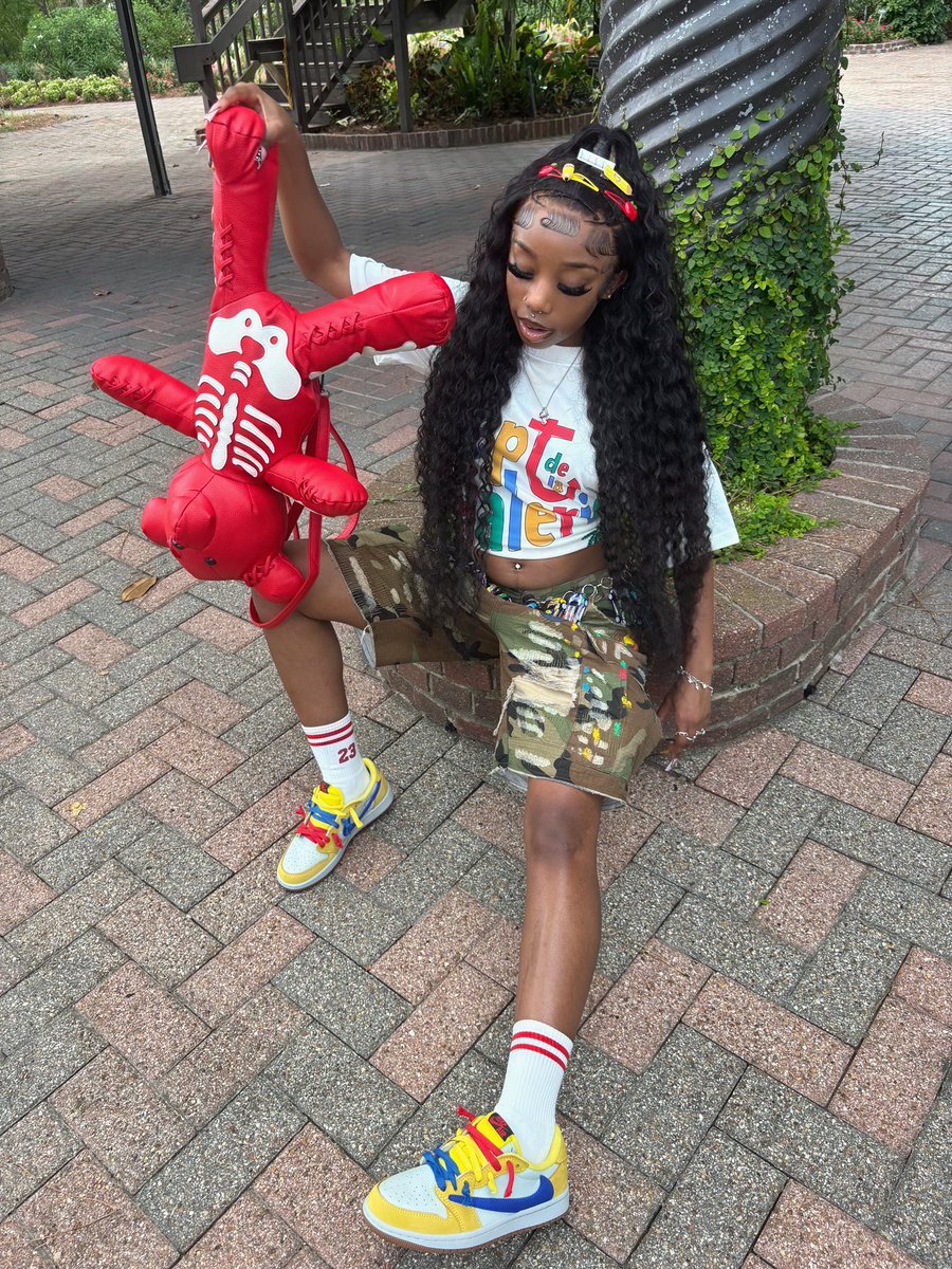 taedaabrxat14's tweet image. #lastfirstday 🔥 .