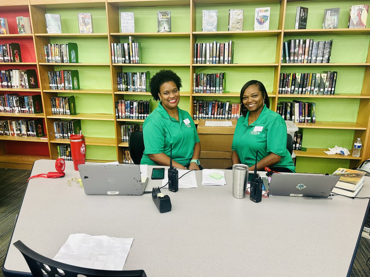 Nichols Jr High tweet media