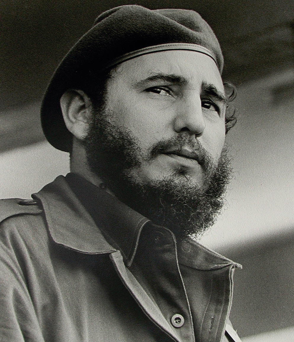 Cuando me pregunte el significado de la palabra ETERNIDAD. 

Mi respuesta siempre será: FIDEL CASTRO RUZ 🤍

#100AñosConFidel 
#FidelPorSiempre 
#FidelViveEntreNosotros