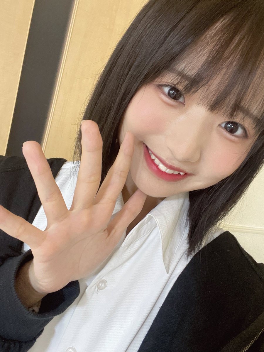 川島ゆい Kawaii Snap専属モデル@サザンクロス (@yui_maxent_) on Twitter photo おはようございます☀️
昨日ははちゃめちゃ忙しくていつもより200人くらい多くお客さんが来てくれました!👀
今日は何人かな〜〜〜
ドキドキだけど頑張ります!
いってきます✨️いってらっしゃい!! おはようございます☀️
昨日ははちゃめちゃ忙しくていつもより200人くらい多くお客さんが来てくれました!👀
今日は何人かな〜〜〜
ドキドキだけど頑張ります!
いってきます✨️いってらっしゃい!!