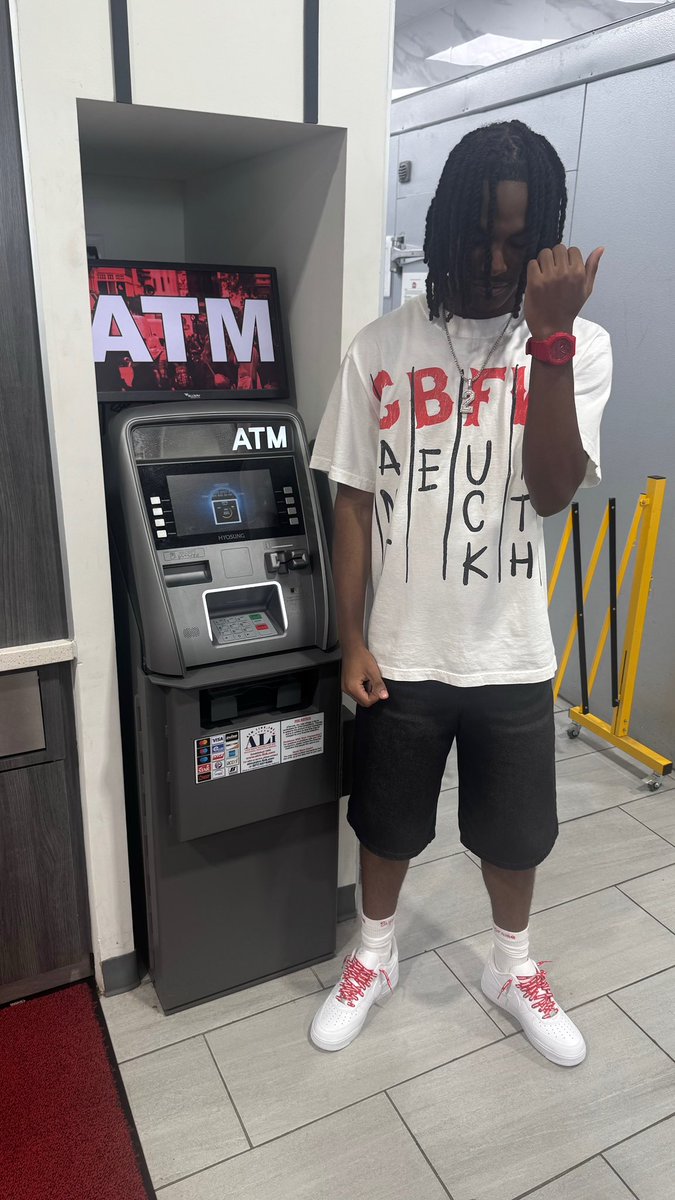 blue2ugly's tweet photo. yfm⛹️‍♂️🫟 https://t.co/FTpj3Cy6G1