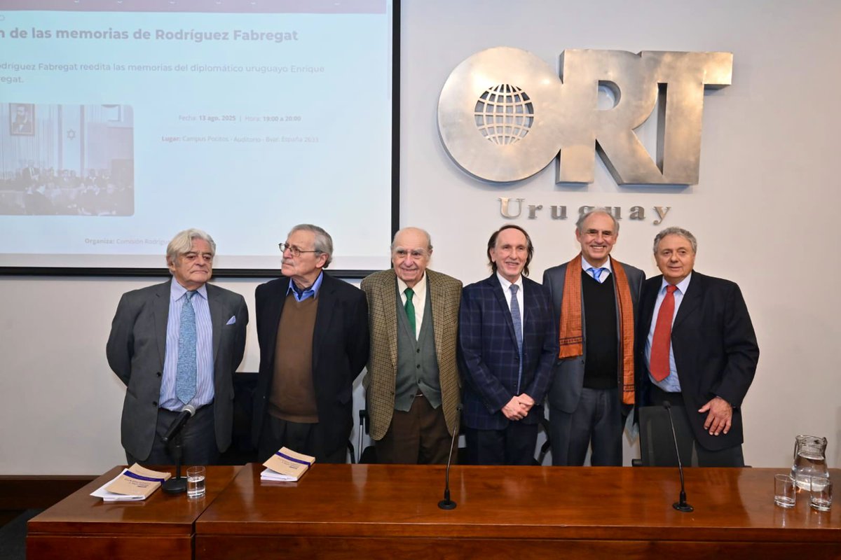 UniversidadORT's tweet photo. 📚 La Comisión Rodríguez Fabregat reedita las memorias del diplomático uruguayo Enrique Rodríguez Fabregat.
 
Participaron los expresidentes @JMaSanguinetti y Luis A. Lacalle Herrera, y el Dr. Ricardo Ehrlich, exministro de Educación y Cultura.
 
Compartimos imágenes del acto ⤵️ https://t.co/SrLizMNk65