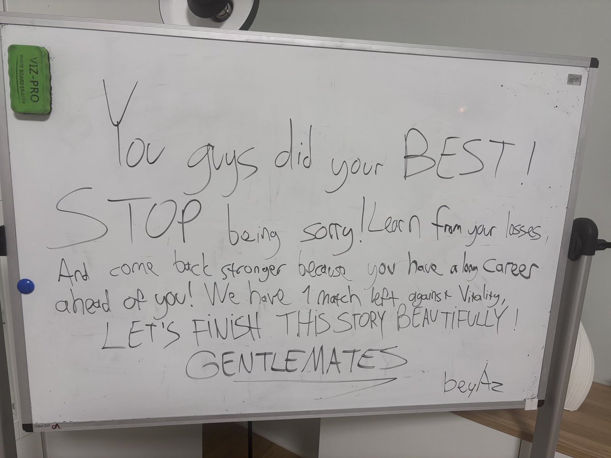 EP Proxh tweet media