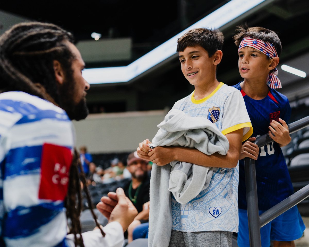 Have you gotten your tickets for the Four Nations Cup yet? ⚽️🏆

Secure them now 👉 bit.ly/3HkRZo9