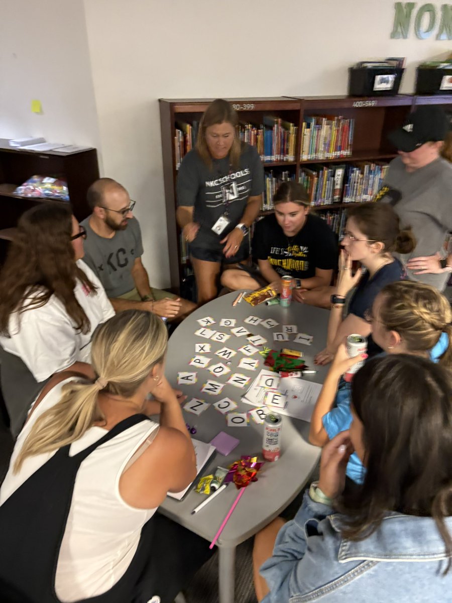 ltylerkc's tweet photo. Creating calming tools and connecting as a school family #consciousdiscipline https://t.co/pQs6hqH9rG