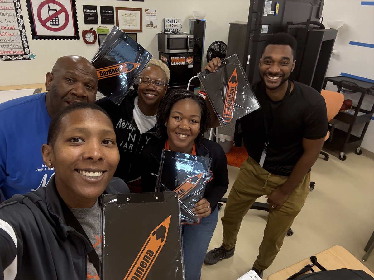 MToterrell's tweet photo. 9-12 Math team are all on “board” for teaching and learning!!! #LancasterISD #LISDMathDept #MathRocks https://t.co/d0BD9dqESM