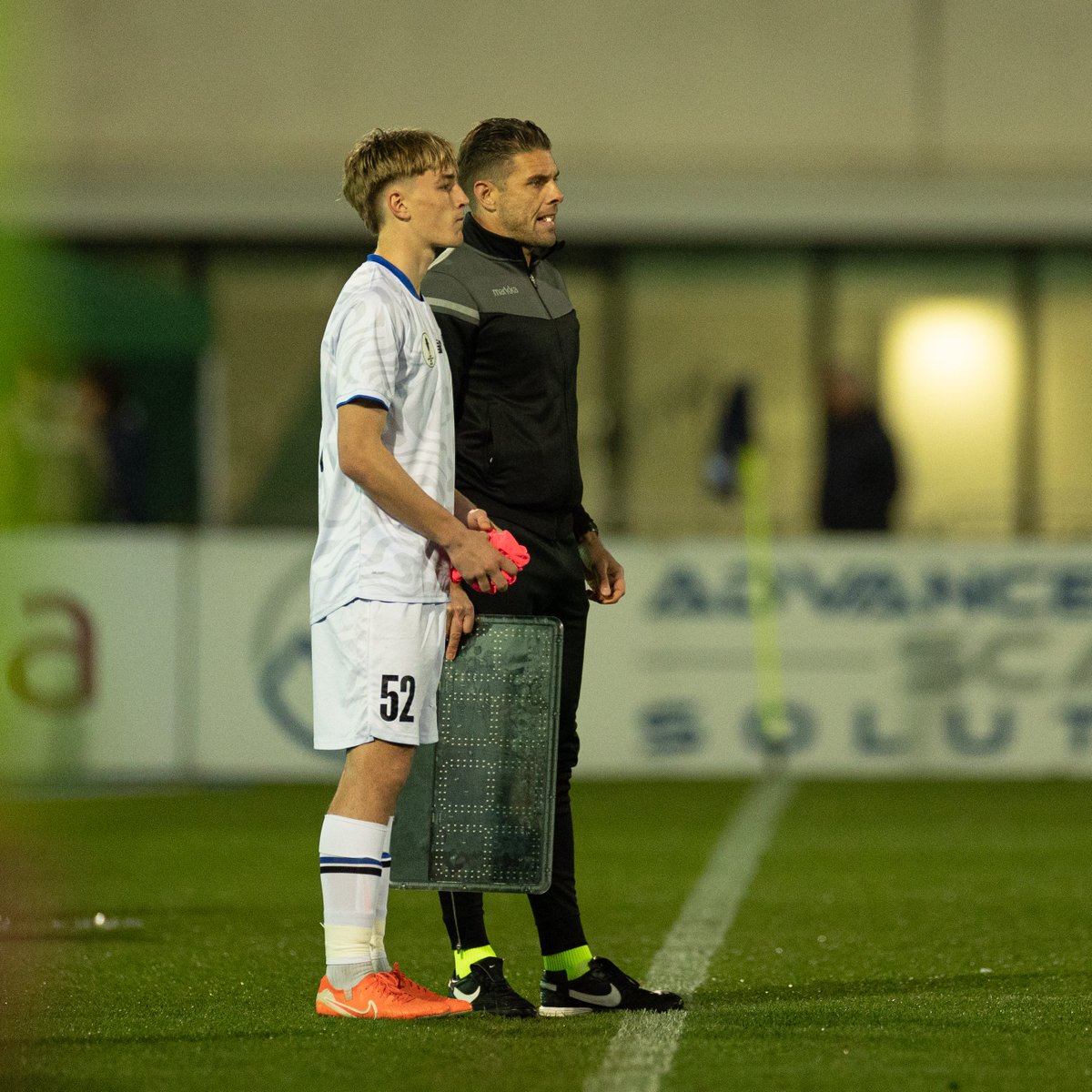 Last night 17 year-old Luka Vicelich made his professional debut for Auckland FC. The youngest player to play for the club.

Football runs in his blood. Ivan, his dad, is the most capped All White ever.

Buzzing for you Luka, sky’s the limit. ☝️