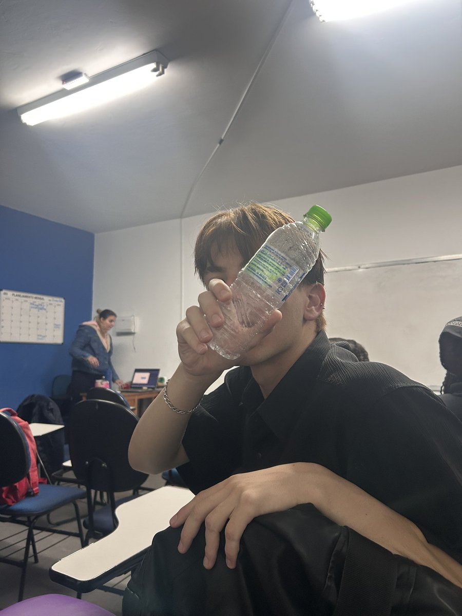 sergio_hoje's tweet photo. veio e brincou de slime! +1 ponto https://t.co/c75jZmHMxL