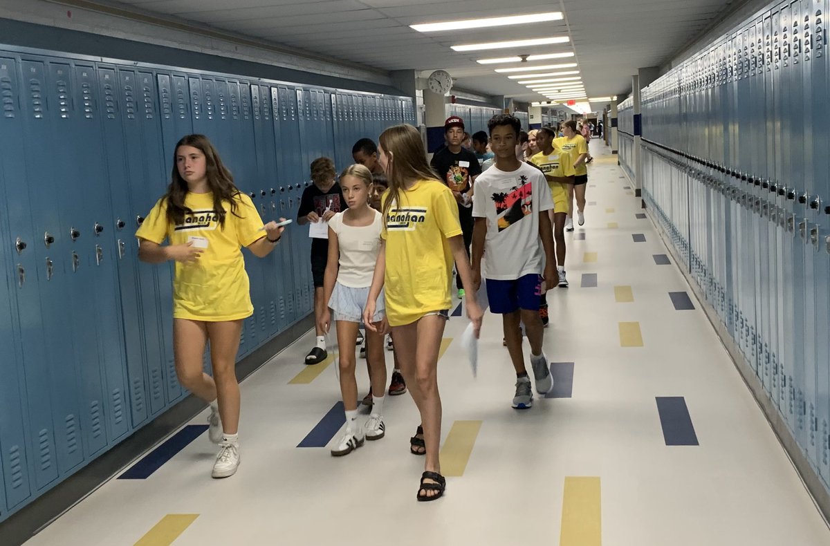 We had a fantastic WEB Day today, led by our school counselors and many fantastic rising 8th graders! It was great to meet so many of our 6th graders! 🐾