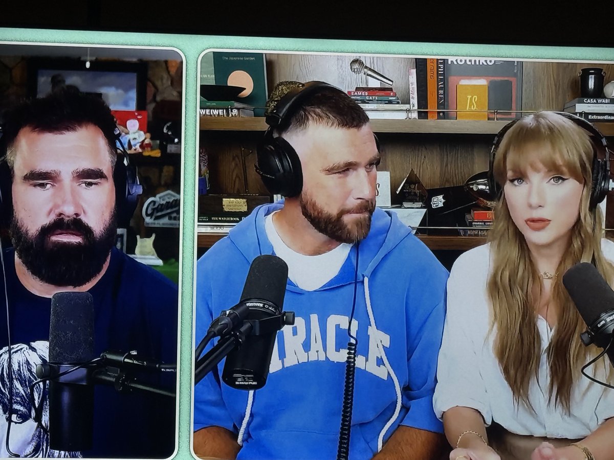 uncledoomer's tweet photo. my foid is watching travis kelce and taylor swift on a podcast together and it has become all too clear that they have absolutely no chemistry and have been paired together as a co-marketing campaign between taylor swift and the NFL https://t.co/Pc1oefqb3G