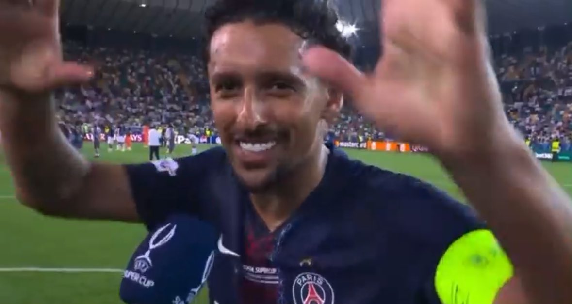ActuFoot_'s tweet photo. Marquinhos 🇧🇷 au micro de @SkySport à la fin du match :

🗣️ « 𝗢𝗡 𝗧’𝗔𝗜𝗠𝗘 𝗚𝗜𝗚𝗜𝗢 🇮🇹. 𝗠𝗢𝗡 𝗔𝗠𝗜. 😘 »

(Les mots pour rassurer Chevalier 🇫🇷 en début de match et la pensée pour Donnarumma 🇮🇹 en fin de match.

Un vrai capitaine. ©️) https://t.co/gdfz3pdgal