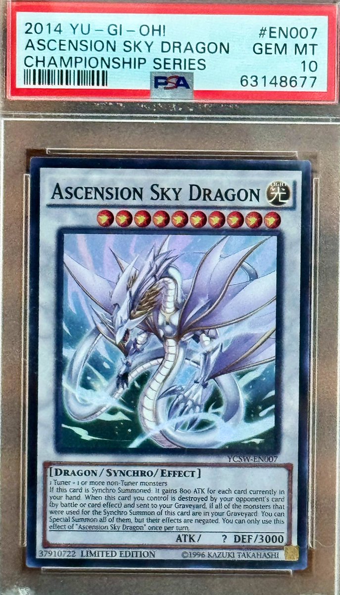 bobby_s_axelrod's tweet photo. Picked these up for $200 at an estate sale. Time to find out if I scored big. #YuGiOh #Synchros #GhostRare https://t.co/iMeHdehy62